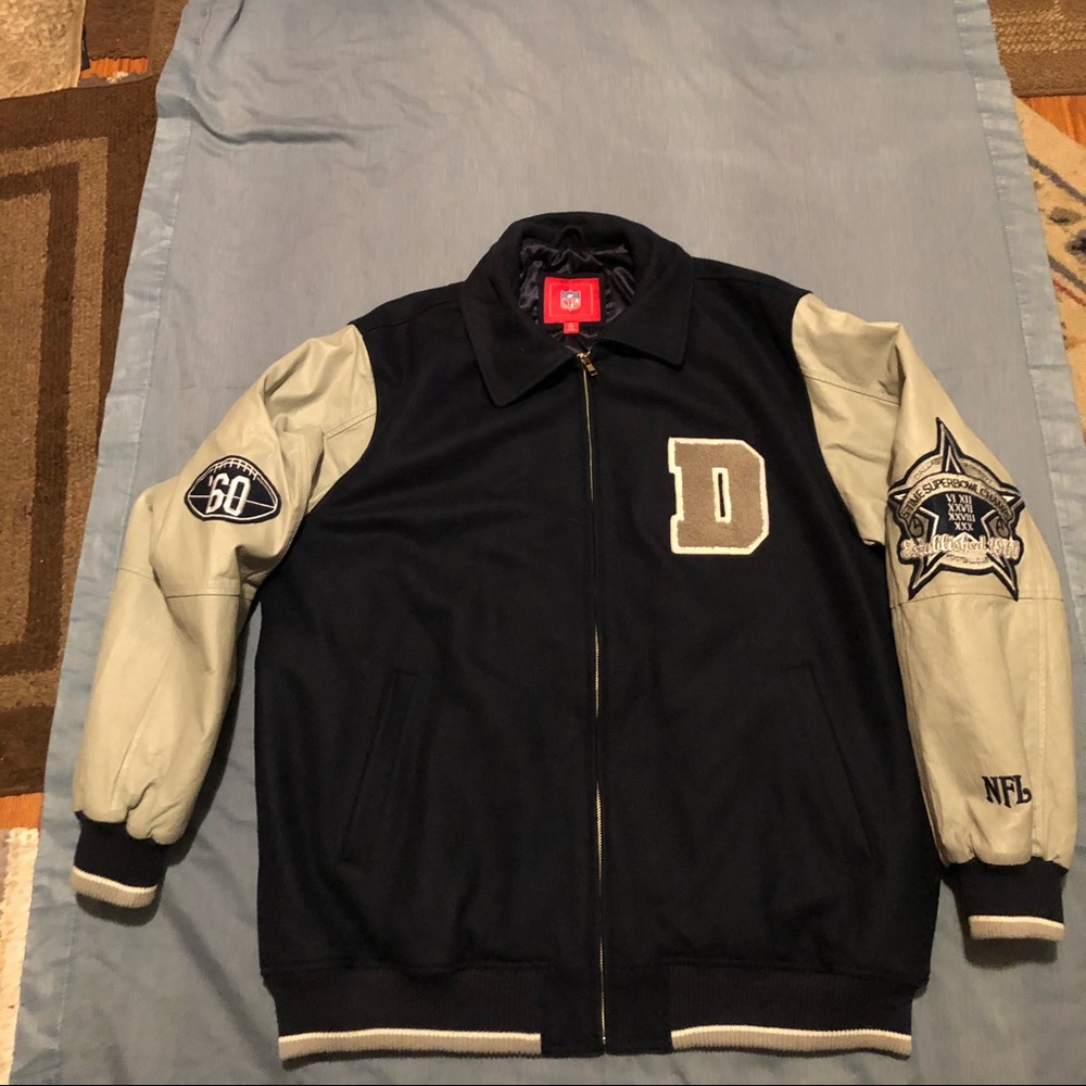 Dallas Cowboys incredible heavy embroidered jacket